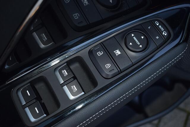 KIA Niro 1.6i-16V Plugin-Hybrid/PHEV DynamicLine DCT6/Autom. | Cruise Control Adaptief | Navigatie | Camera | 57.780km | Tot 10Jr. Kia-Garantie