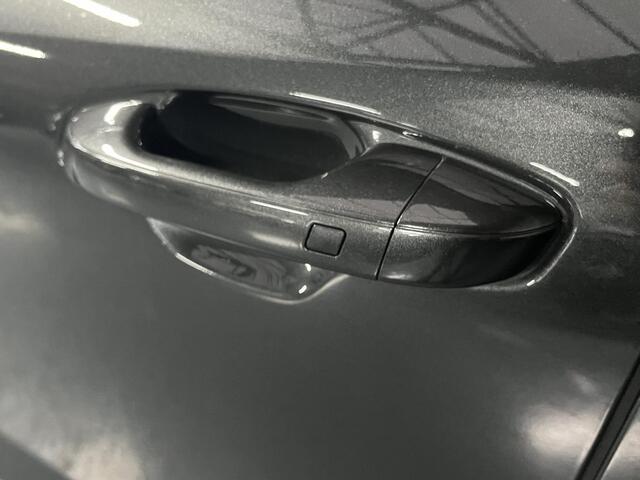 KIA Niro 1.6 GDi Hybrid DynamicPlusLine met trekhaak en weinig kilometers!