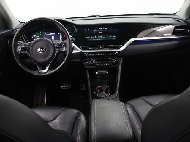 KIA Niro 1.6 GDi Hybrid ExecutiveLine | Trekhaak | Panoramadak | Lederen Bekleding | JBL Audio | Dodehoekdetectie | Stoel/Stuurwielverwarming | Stoelventilatie | Elektrisch bedienbare bestuurdersstoel met geheugenfunctie