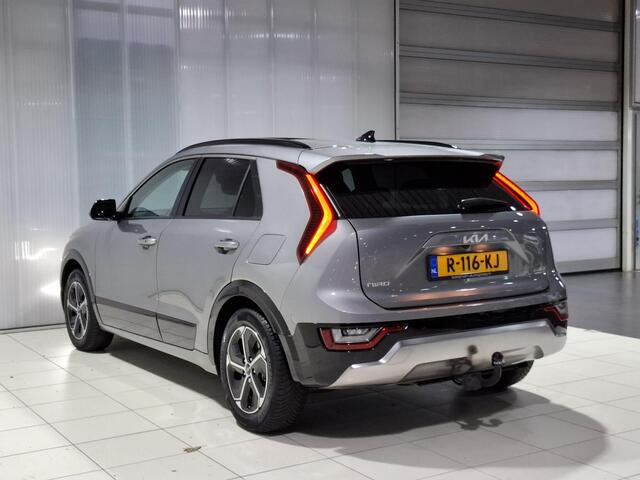 KIA Niro 1.6 GDi Hybrid DynamicPlusLine Trekhaak, Stoel en Stuur verwarming, Schuif kantel dak, Apple Carplay/Android Auto, Navigatie.
