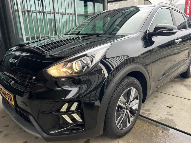 KIA Niro 1.6 GDi Hybrid DynamicLine | AUTOMAAT | CAMERA | NAVI | CARPLAY / ANDROID | PDC | ADAPTIVE CRUISE CONTROL | LMV | CLIMATE CONTROL | BLUETOOTH | DAB