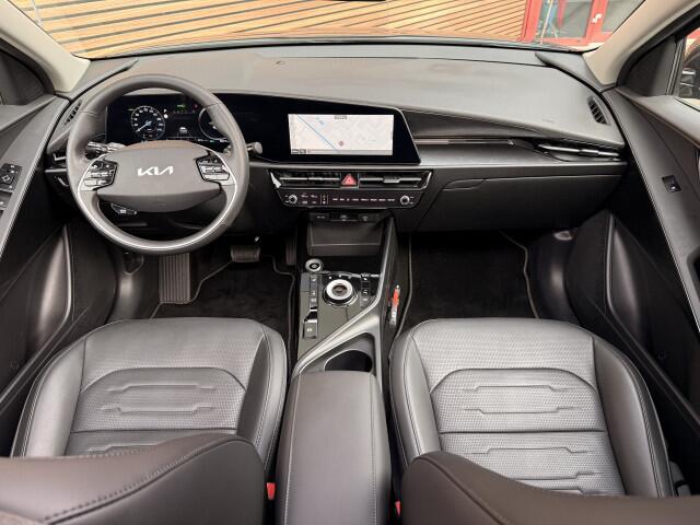 KIA Niro DynamicPlusLine 64.8 kWh Schuifdak / Winterpakket / Leer / Camera / Navigatie