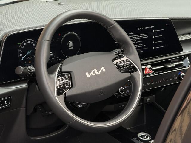 KIA Niro DynamicPlusLine 64.8 kWh Schuifdak / Winterpakket / Leer / Camera / Navigatie