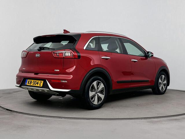 KIA Niro 1.6 GDi Hybrid First Edition | Achteruitrij camera | Navigatie | Cruise Control | Parkeersensoren | Lane Assist |