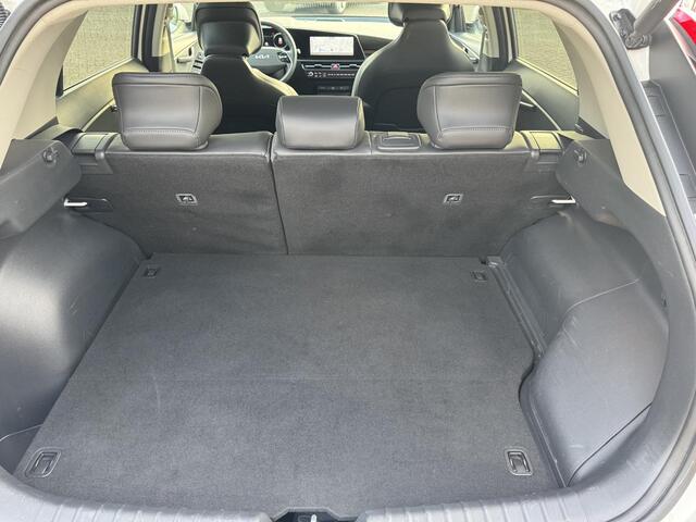 KIA Niro 1.6 GDi PHEV DynamicLine | Stoelverwarming | Adaptieve Cruise control | Bekleding in stof/lederlook | Achteruitrijcamera | Elek Achterklep