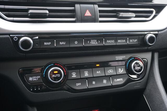 KIA Niro 1.6 GDi Hybrid ExecutiveLine | CAMERA | TREKHAAK | OPEN DAK |