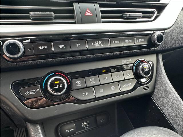 KIA Niro 1.6i Hybrid DynamicLine +CERTIFIED USED+