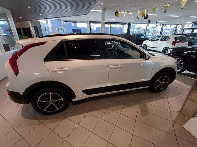 KIA Niro 1.6 GDi PHEV DynamicPlusLine | PHEV | STOEL/STUUR VERWARMING | AFN. TREKHAAK | ALL SEASON | Wij bieden ook financiering mogelijkheden aan.