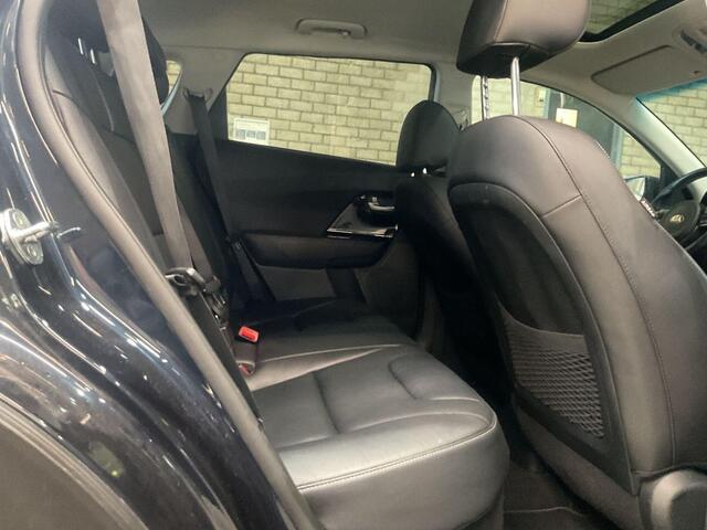 KIA Niro 1.6 GDi PHEV ExecutiveLine | Trekhaak | Leder | Schuifdak | Stoelverwarming/koeling | Adaptive cruise control | JBL audio | Geheugenstoelen | Camera