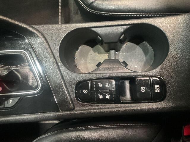 KIA Niro 1.6 GDi PHEV ExecutiveLine | Trekhaak | Leder | Schuifdak | Stoelverwarming/koeling | Adaptive cruise control | JBL audio | Geheugenstoelen | Camera