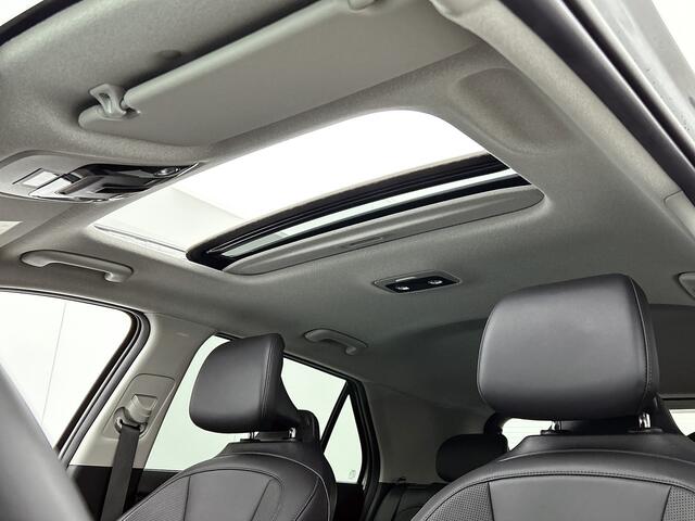 KIA Niro 1.6 GDi Hybrid DynamicPlusLine Schuifdak | Eco-leder | Stoelverwarming Interesse in dit voertuig? Neem contact op met Mazda Eindhoven, uitsluitend te bezoeken op afspraak.