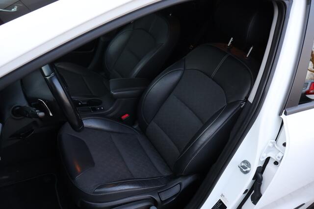 KIA Niro 1.6 GDi Hybrid DynamicLine | Origineel NL | Facelift | Camera | ACC | Trekhaak | Navigatie |