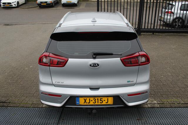 KIA Niro 1.6 GDi Hybrid Design edition/1ste Eigenaar/Navigatie/Achteruitrijcamera/Trekhaak/Apple carplay/Cruise control/Licht metalen velgen/Privacy glas/Lane assist