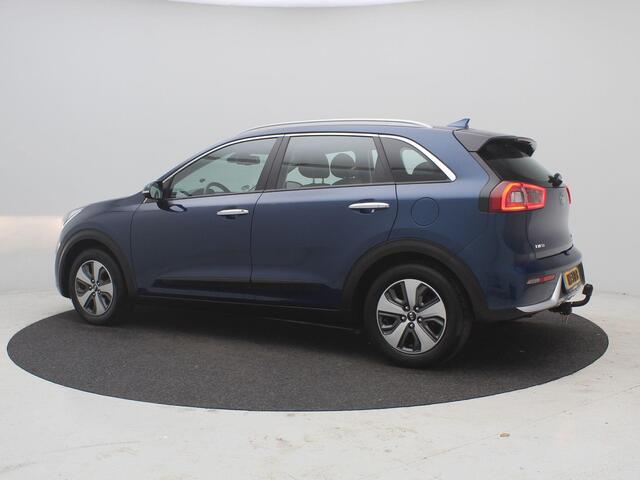 KIA Niro 1.6 GDi Hybrid First Edition AUTOMAAT / Airco Automatisch / Navigatie / Cruise Control / Trekhaak / 1300KG Trekgewicht / Camera / Dealeronderhouden / Apple CarPlay & Android Auto /