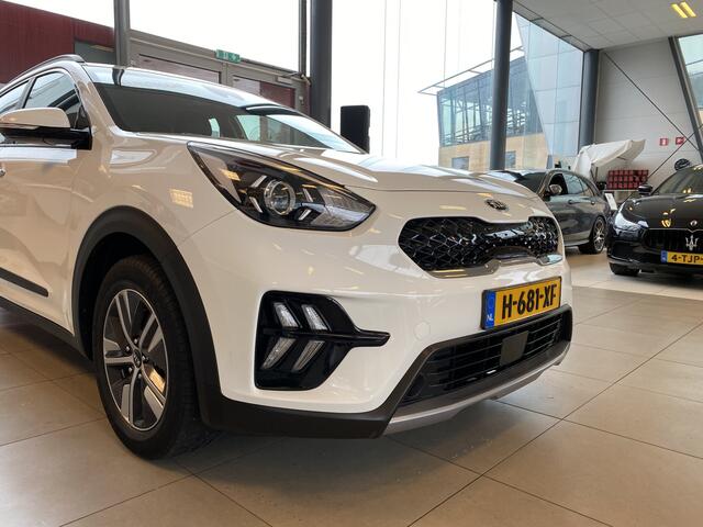 KIA Niro 1.6 GDi Hybrid DynamicLine ,Automaat,Navigatie,Achteruitrijcamera,Climate& Adaptive Cruisecontrol,Spraakbediening,Lane Assist,DAB,Halfleder/Stof,16 Inch Lmv