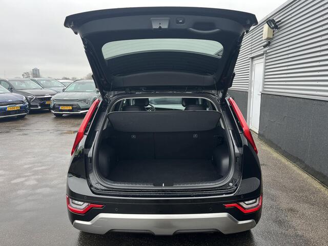 KIA Niro 1.6 GDi Hybrid ExecutiveLine Schuif/kanteldak, Nieuw geleverd, 1e eign. LMV, Stoelkoeling + verwarming, Stuurwiel verwarmd, Herman/Kardon, Dodehoekdetectie,