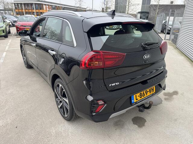 KIA Niro 1.6 GDi Hybrid DynamicLine Sunroof | 18 inch | Trekhaak | NW door ons geleverd & Onderhouden