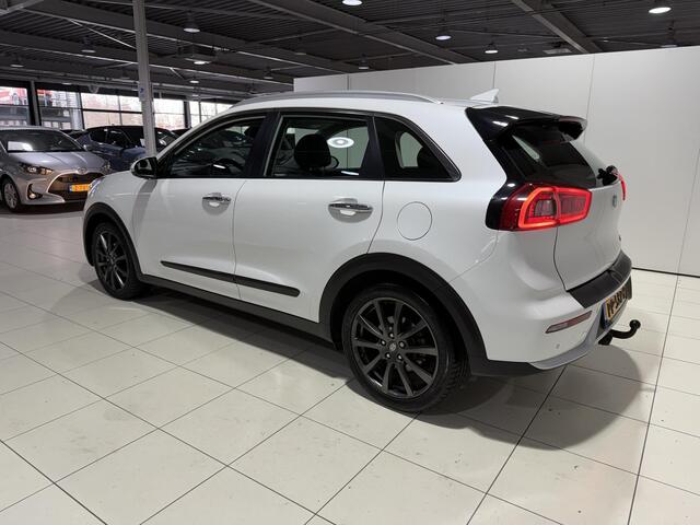 KIA Niro 1.6 GDi Hybrid First Edition Trekhaak, Leer, Navigatie, Camera.