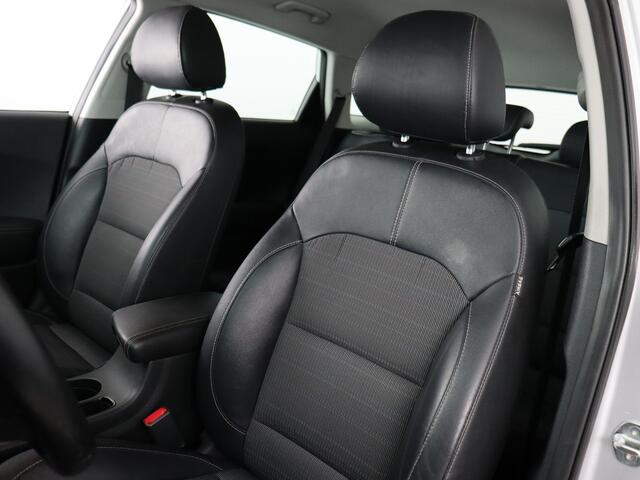 KIA Niro 1.6 GDi Hybrid DynamicLine (NL-Auto / Trekhaak / Camera / Cruise / Carplay / Navi)