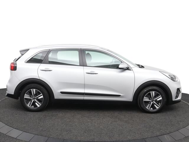 KIA Niro 1.6 GDi Hybrid DynamicLine - Automaat - Trekhaak - Adaptieve Cruise Control - Navigatie - Apple Carplay/Android Auto Fabrieksgarantie tot 04-2028