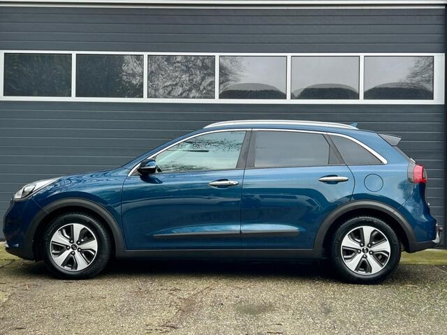 KIA Niro 1.6 GDI H. BUSINESSL / Leder / Trekhaak / All season /