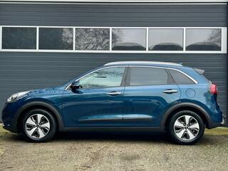 kia-niro-1.6-gdi-h.-businessl---led