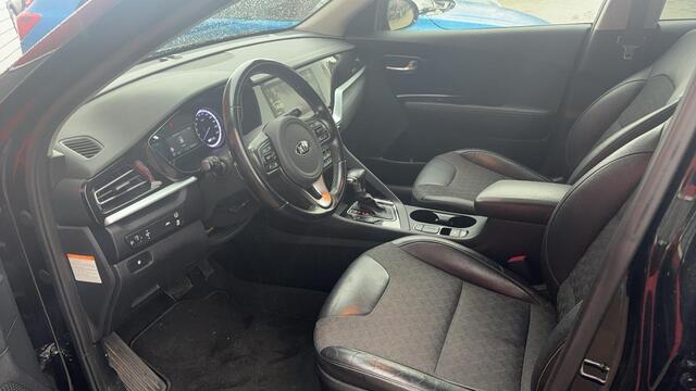 KIA Niro 1.6 GDi Hybrid DynamicLine TREKHAAK / CAMERA / CARPLAY / ACC / NAVI / CLIMA / BLUETOOTH / NL-AUTO