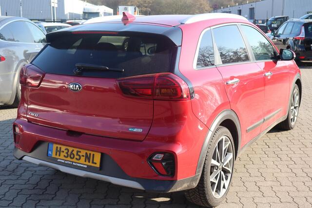 KIA Niro 1.6 GDi Hybrid DynamicPlusLine Navigatie, Apple Carplay, Climate control, Camera, Stoel- stuurverwarming, Lichtmetalen wielen