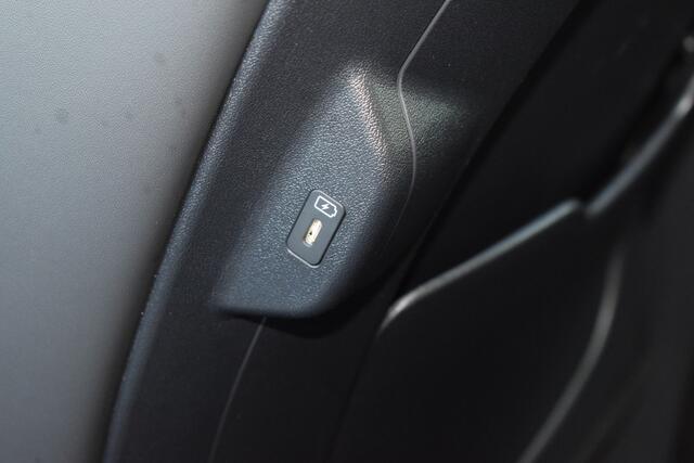 KIA Niro 1.6 GDi Hybrid DynamicLine DCT6-Autom. | Adaptive Cruise Control | Navigatie | Camera | Keyless | Tot 10Jr. Kia-Garantie |