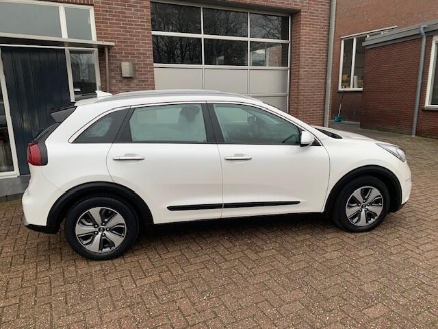 KIA Niro 1.6 GDi Hybrid ExecutiveLine 61.000 KM
