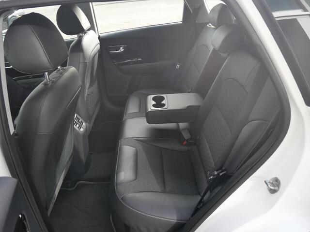 KIA Niro 1.6 GDi Hybrid DynamicLine | Adaptief | Navi | CLima | Camera | Carplay |