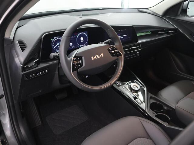 KIA Niro 1.6 GDi PHEV DynamicPlusLine Edition | 18" lichtmetalen velgen | Elektrisch verstelbare bestuurdersstoel | Stoel/Stuurwielverwarming | LED Koplampen | Elektrisch bedienbare achterklep |