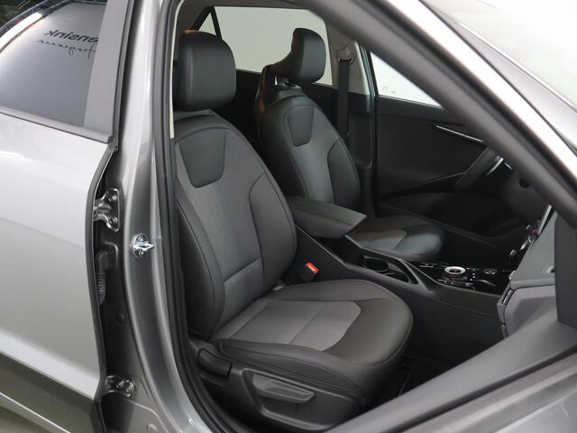 KIA Niro 1.6 GDi PHEV DynamicPlusLine Edition | 18" lichtmetalen velgen | Elektrisch verstelbare bestuurdersstoel | Stoel/Stuurwielverwarming | LED Koplampen | Elektrisch bedienbare achterklep |