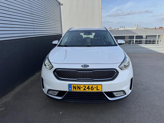 KIA Niro 1.6 GDi Hybrid First Edition Trekhaak, Navigatie, Dealeronderhouden, NL-auto! Achteruitrijcamera, Climate control, Cruise control