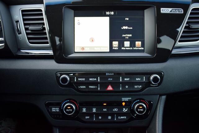 KIA Niro 1.6 GDi PHEV DynamicLine Half Leder | Carplay | ECC | Trekhaak | Camera | Volledig Onderhouden!!