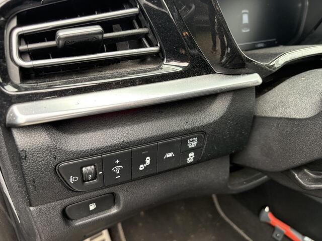 KIA Niro 1.6 GDi Hybrid Style Edition 18 inch | Leder | Keyless | JBL Sound | Elec. verstel stoelen | Trekhaak | info roel 0492-588951