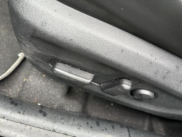 KIA Niro 1.6 GDi Hybrid Style Edition 18 inch | Leder | Keyless | JBL Sound | Elec. verstel stoelen | Trekhaak | info roel 0492-588951