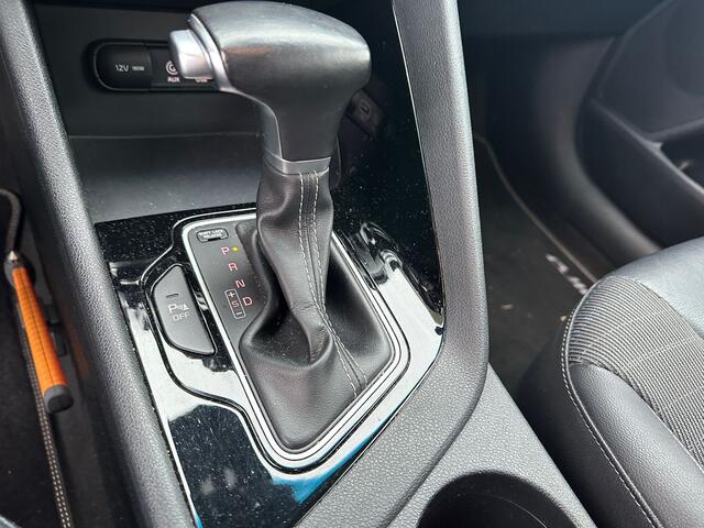 KIA Niro BWJ 2017 | 1.6 GDi 142PK Hyb. Dynamic l. | TREKHAAK | CLIMA | NAVI | CAMERA A | CARPLAY | LEDER/STOF | PDC |