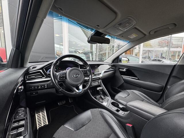 KIA Niro 1.6 GDi Hybrid DynamicPlusLine Dodehoeksensor, Stoel/Stuurverwarming, Adaptieve Cruise Control, Lichtmetalen Velgen, Enz...