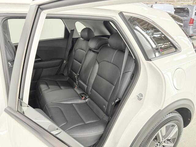 KIA Niro 1.6 GDi PHEV DynamicPlusLine | Trekhaak | Stoel/Stuurwielverwarming | Dodehoek Detectie | Keyless Go | Cruise Control Adaptief | Navigatie | Parkeercamera |