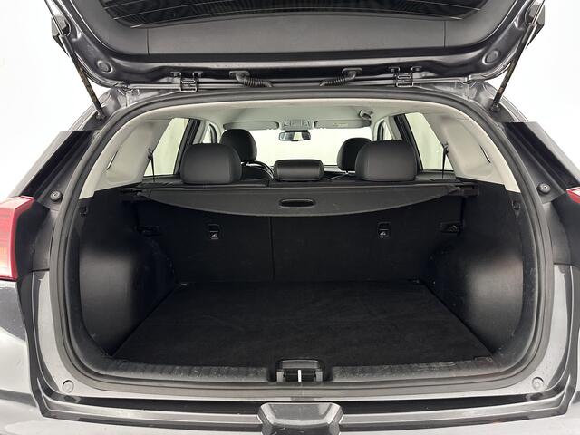 KIA Niro 1.6 GDi Hybrid Dynamic Plus Line (INCL-BTW) Aut. *LEATHER | FULL-LED | ADAPTIVE-CRUISE | BLINDSPOT | HEATED-COMFORTSEATS | CAMERA | KEYLESS | NAVI-FULLMAP | AMBIENTLIGHT | LANE-ASSIST | TOWBAR | 16''ALU*