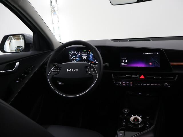 KIA Niro 1.6 GDi PHEV DynamicPlusLine Edition | 18" lichtmetalen velgen | Elektrisch verstelbare bestuurdersstoel | Stoel/Stuurwielverwarming | LED Koplampen | Elektrisch bedienbare achterklep |