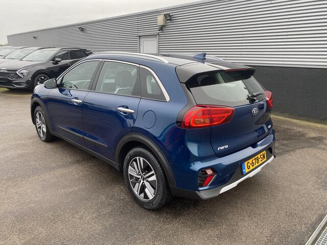 KIA Niro 1.6 GDi Hybrid Dynamicline Navigatie, Nieuw geleverd & dealeronderhouden, Apple CarPlay/Android Auto, parkeersensoren, achteruitrij camera, adaptieve cruise control, automaat & NL-auto!