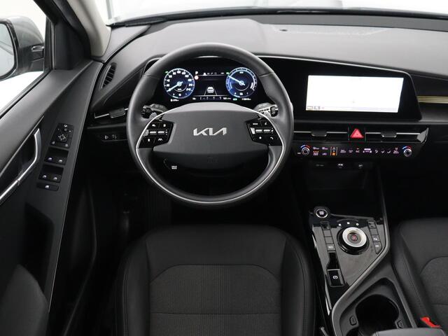 KIA Niro 1.6 GDi Hybrid DynamicLine | Trekhaak | Adaptive cruise | Camera | Carplay | Half leder | Navigatie | Sfeerverlichting | File Assistent | Parkeerhulp | Keyless | Climate control