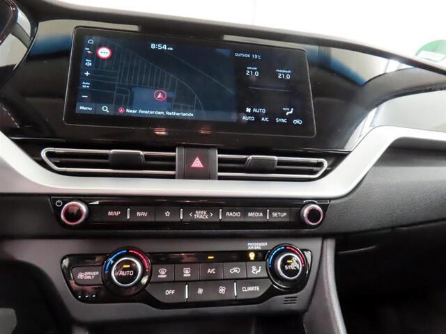 KIA Niro 1.6 GDi Hybrid DynamicLine Camera 1/2 leder Apple carplay Navi