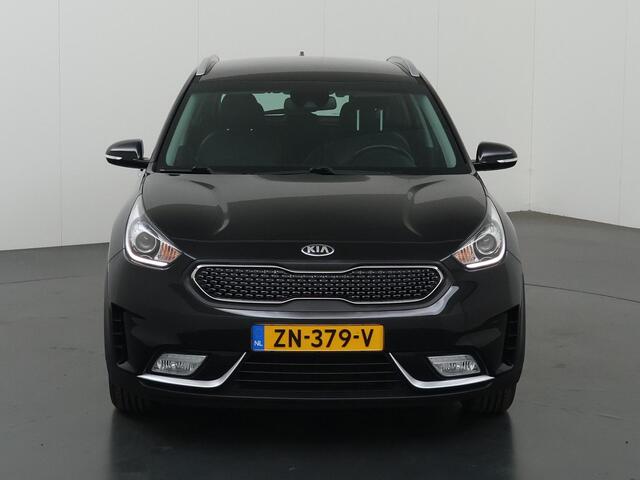 KIA Niro 1.6 GDi Hybrid DynamicLine | Trekhaak | Navigatiesysteem | Parkeercamera | Stoelverwarming | Cruise Control |