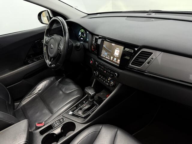 KIA Niro 1.6 GDi PHEV BusinessLine Leder, Schuifdak, Camera, Navi, Keyless start, Stoelverwarming, Cruise control, Rijstrok correctie, JBL Geluidsysteem