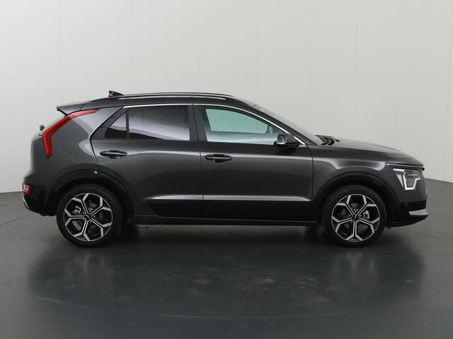 KIA Niro 1.6 GDi PHEV DynamicPlusLine | 18" lichtmetalen velgen | Elektrisch verstelbare bestuurdersstoel | Stoel/Stuurwielverwarming | LED Koplampen | Elektrisch bedienbare achterklep |