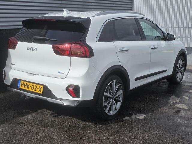 KIA Niro 1.6 GDi Hybrid DynamicLine Trekhaak, Parkeersensoren, Privacy glass, 18" LMV, Navigatie, Adaptieve cruise control, Smart Key