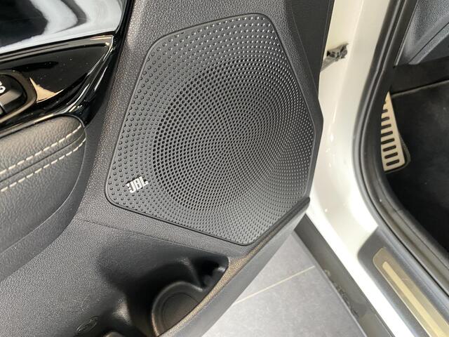 KIA Niro 1.6 GDi Hybrid ExecutiveLine JBL, Stoelverwarming en verkoeling, Schuif-Kanteldak, 1300kg trekgewicht,